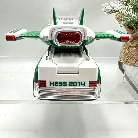 Hess Toy Truck and Space Cruiser and Scout 50 Anniversary 2014 Vehicle - Picture 4 of 11